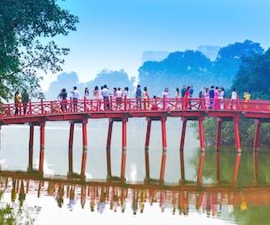 Hoàn Kiếm Lake & the Ngoc Son Temple